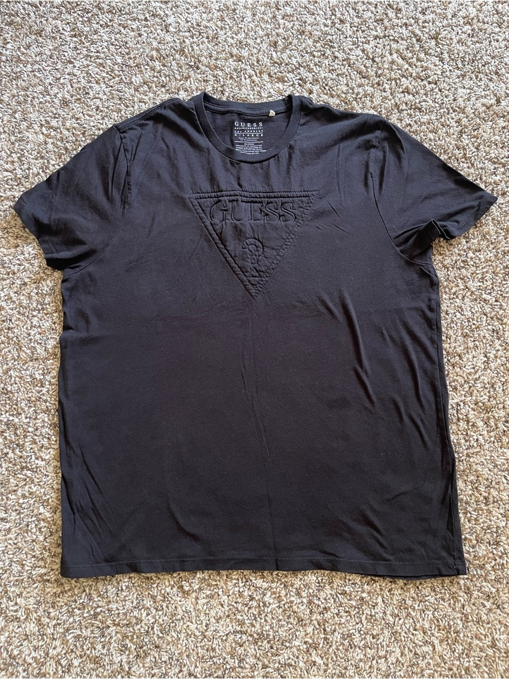 GUESS Men's Embossed Triangle Logo T-Shirt Jet Black Short Sleeve Size XL